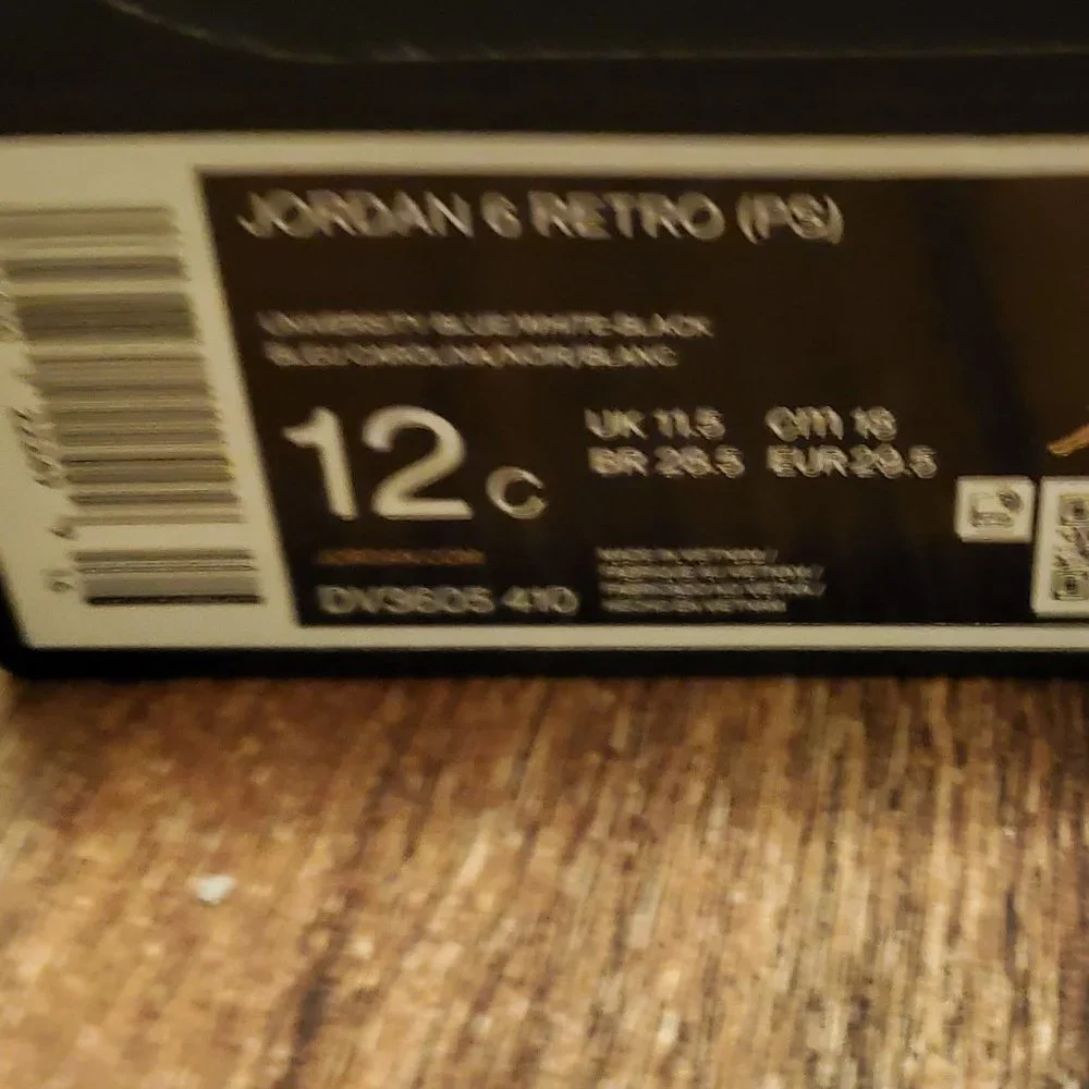 Air Jordan 6 Retro "UNC White" - 12C - Picture 9 of 11